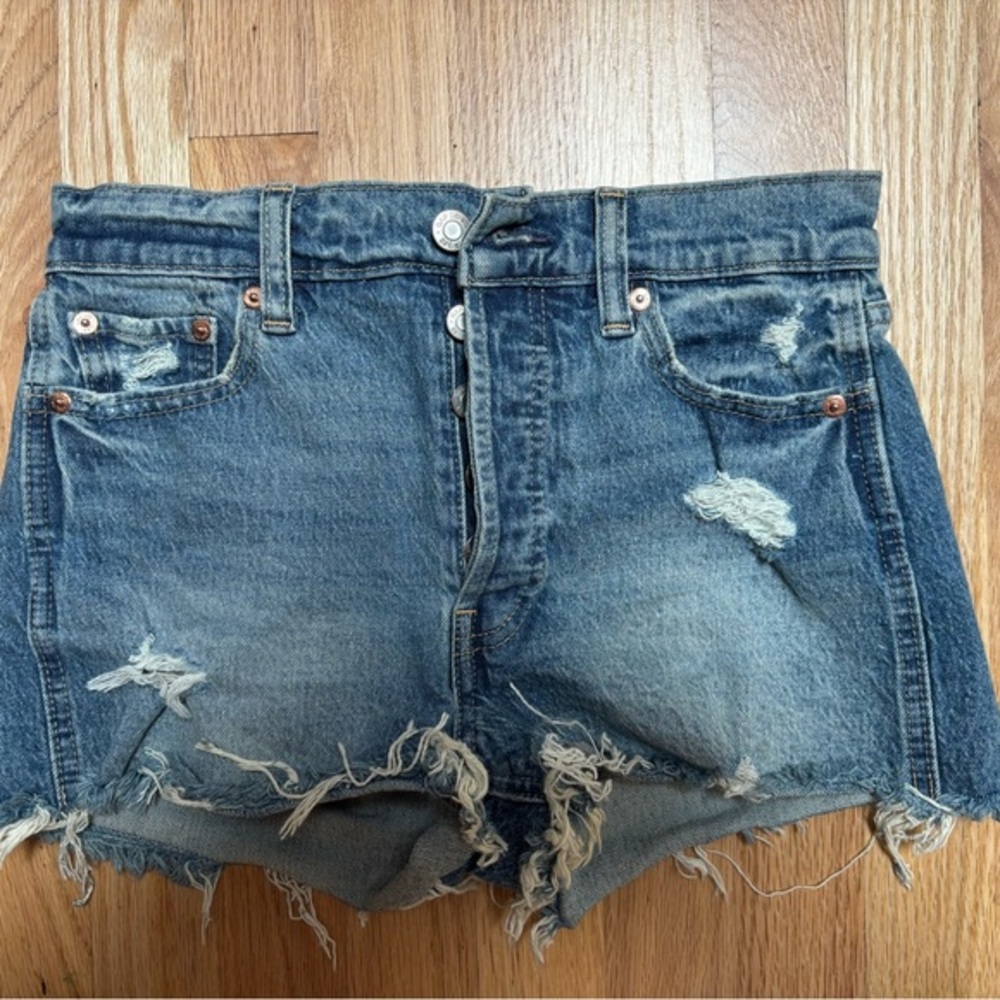 SALE 2️⃣ for $15! 👯♀️ GAP Cheeky High Rise Denim Shorts 25P